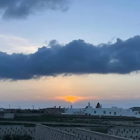 Traditional Mykonian Close To Paradise Beach Βίλα
